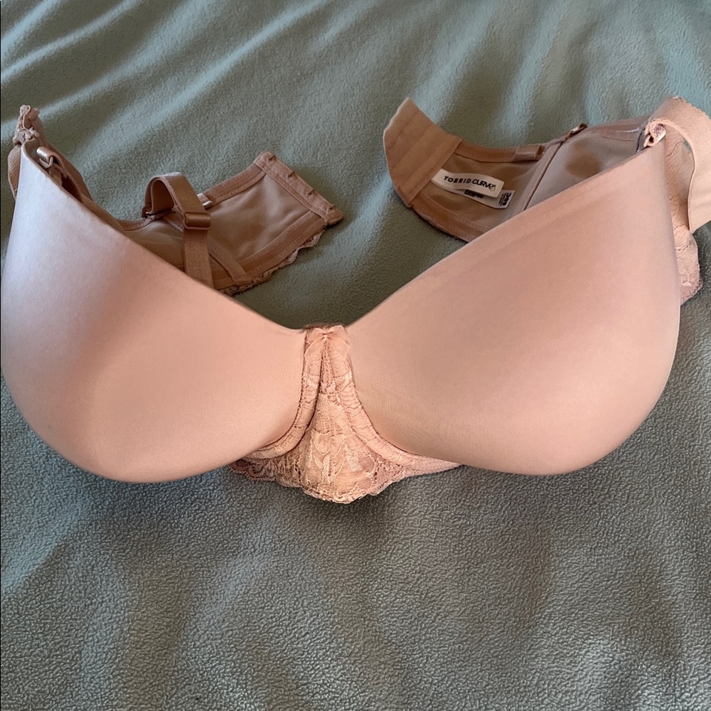 Torrid curve bra NWT multiway micro lace lightly lined strapless strap beige 50C